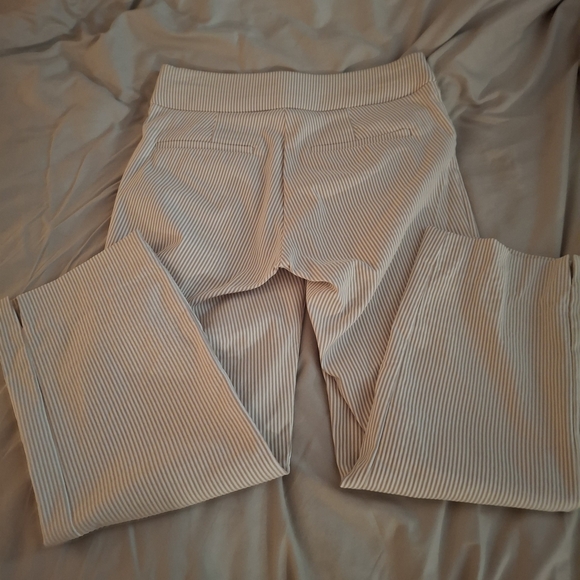 Elle Cream Pinstripe Cropped Women's Pants - Picture 9 of 10
